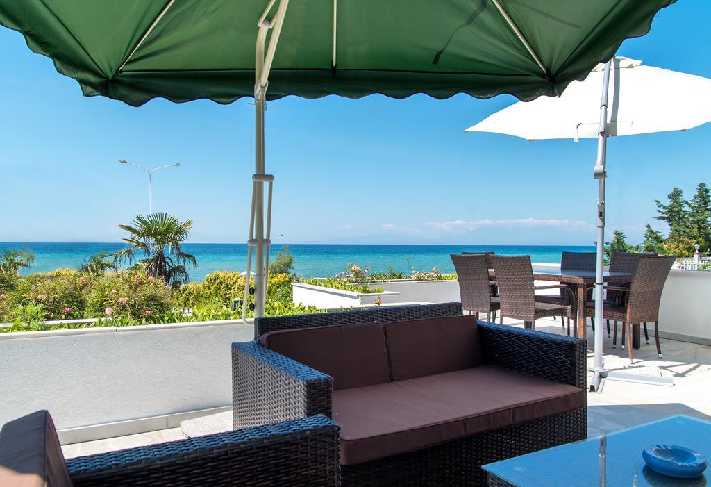 Beach Front Villa Nea Kallikrateia 외부 사진